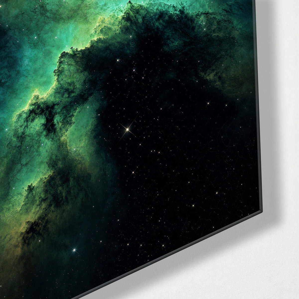 Emerald Cloud glass wall art, corner view