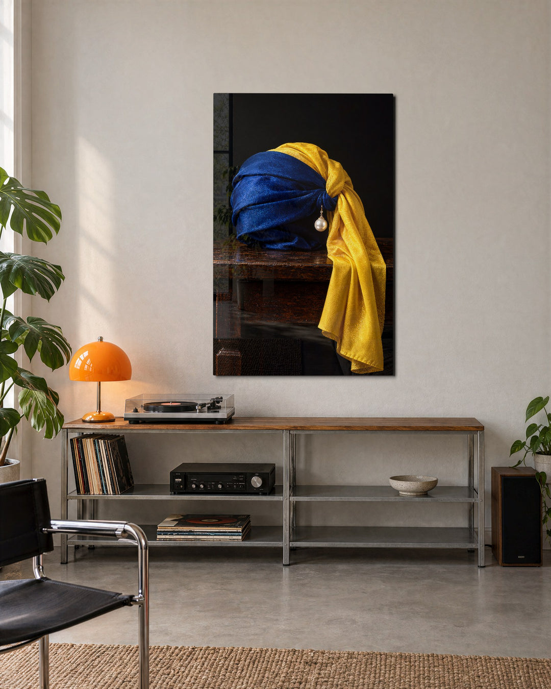 Silk Wrap, One Earring glass wall art, lifestyle view