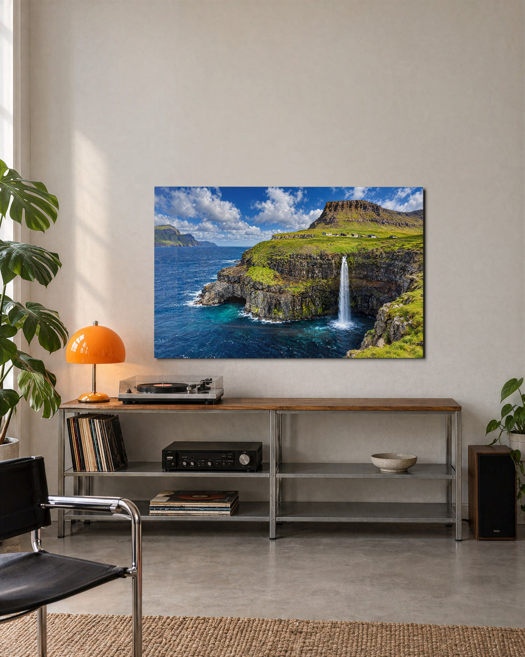 Thread of Water, Open Bay glass wall art, lifestyle view