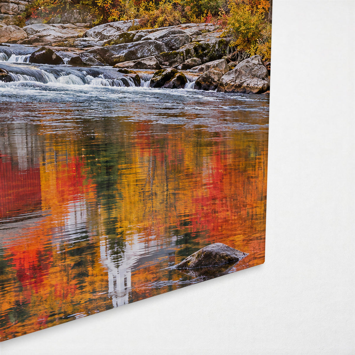 New England, Turned Up glass wall art, corner view