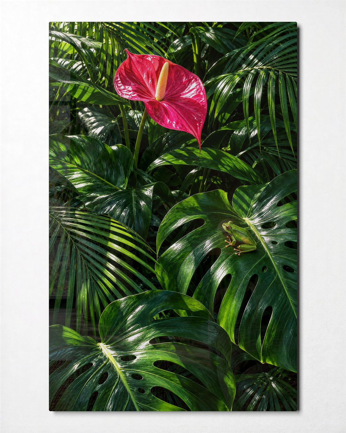 Tall Gloss, Tiny Frog glass wall art, front view