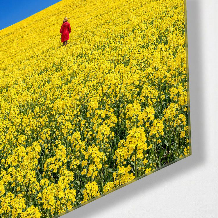 Small Figure, Endless Blooms glass wall art, corner view